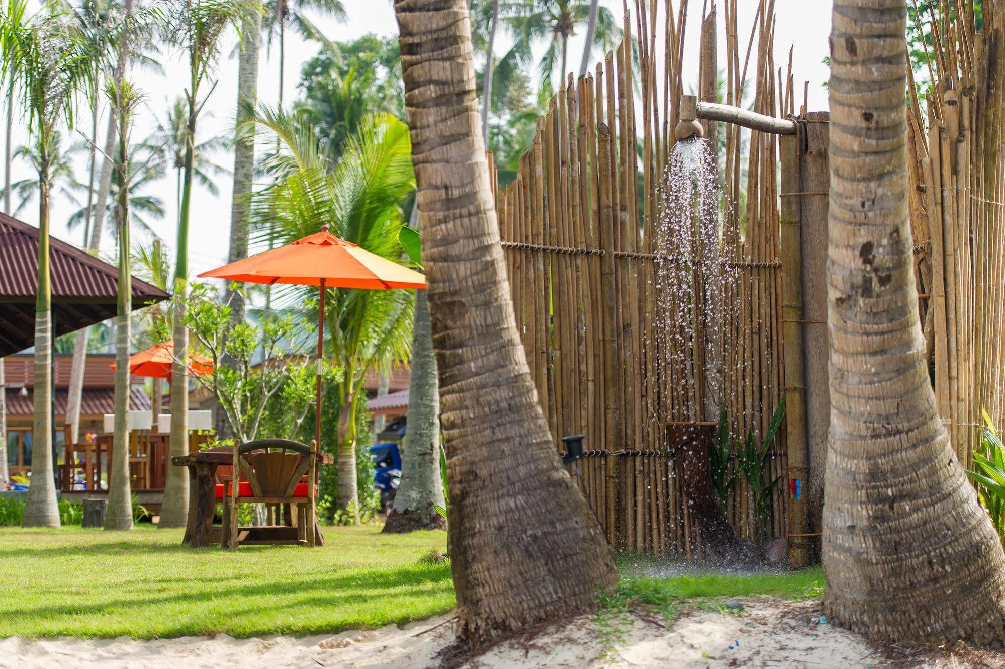 Medee Resort Ko Kut Buitenkant foto
